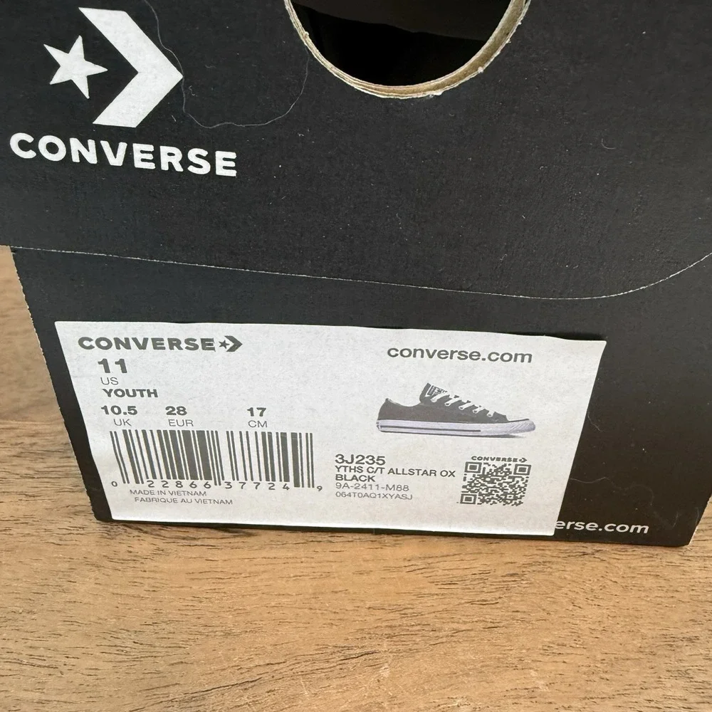 New NIB Little Kids Converse Chuck Taylor All‎ Star OX Black Sneaker 11 C
